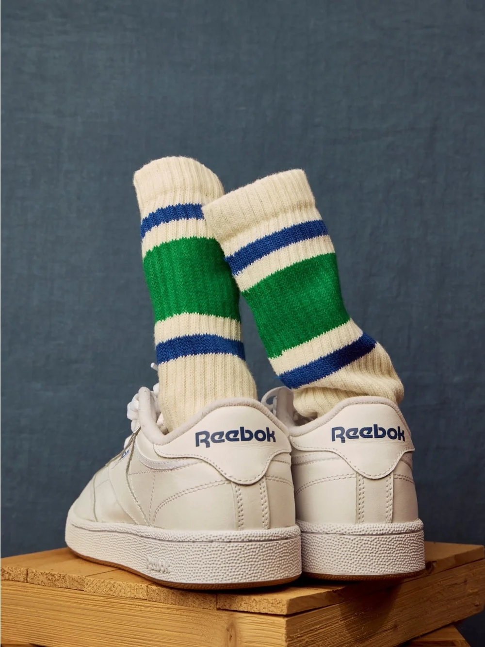 AMERICAN TRENCH RETRO STRIPE COTTON CREW SOCKS KELLY GREEN AND ROYAL UNISEX NWT